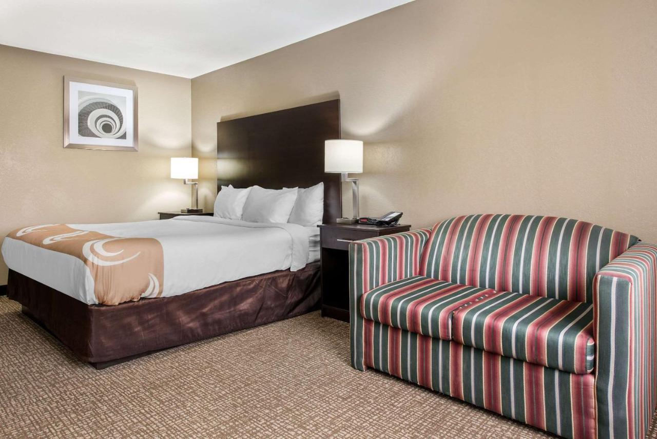 Quality Inn & Suites Lebanon I-65 Exterior photo